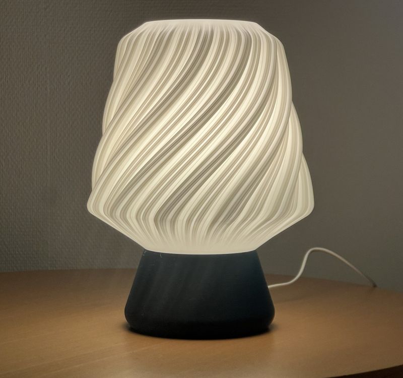 Bruma swirl-lampe